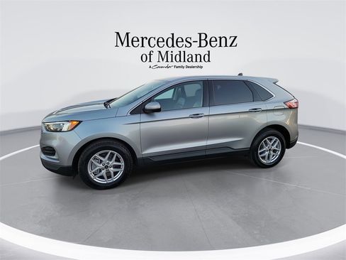 Used 2024 Ford Edge SEL image 5