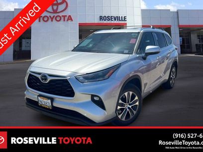 Used 2021 Toyota Highlander XLE