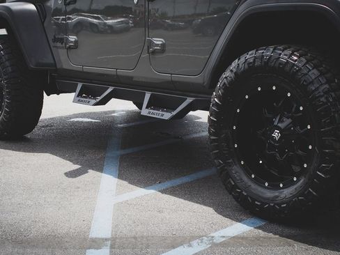 Used 2019 Jeep Wrangler Unlimited Sport AWD/4WD image 13