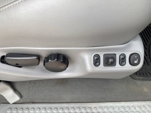 Used 2006 Ford F350 Lariat RWD image 23