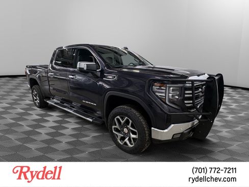 Used 2024 GMC Sierra 1500 SLT w/ SLT Premium Plus Package image 7