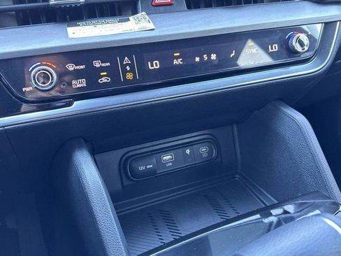 Used 2023 Kia Sportage X-Line w/ X-Line Premium Package image 18