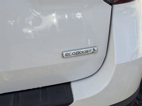 Used 2020 Ford Explorer XLT w/ Equipment Group 202A RWD image 7