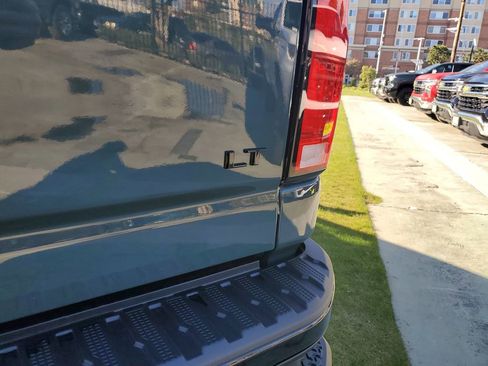 New 2026 Chevrolet Silverado 2500 LT image 8