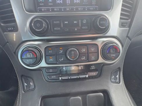 Used 2016 Chevrolet Suburban LT AWD/4WD image 30