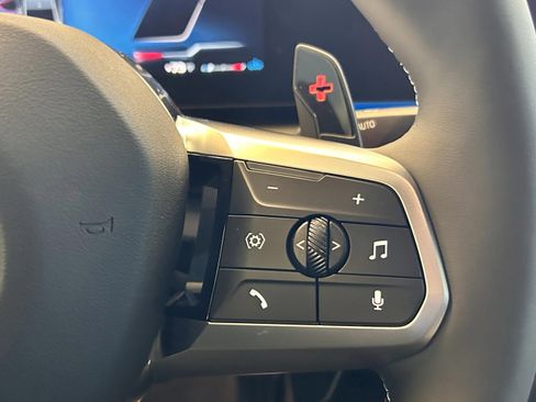 Used 2026 BMW M235i xDrive M235i xDrive w/ Technology Package image 11