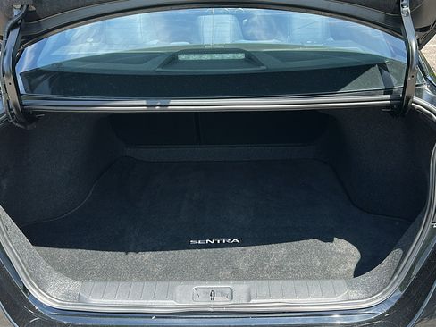 Certified 2024 Nissan Sentra S FWD image 6