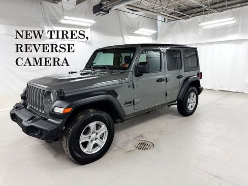 Used 2022 Jeep Wrangler Unlimited Sport image 1