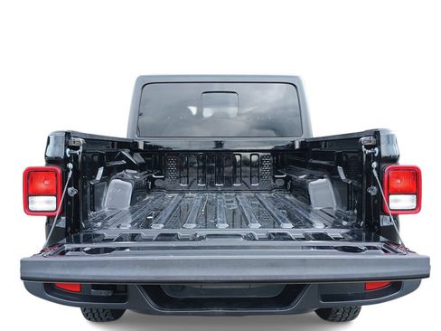 Used 2023 Jeep Gladiator Sport AWD/4WD image 25