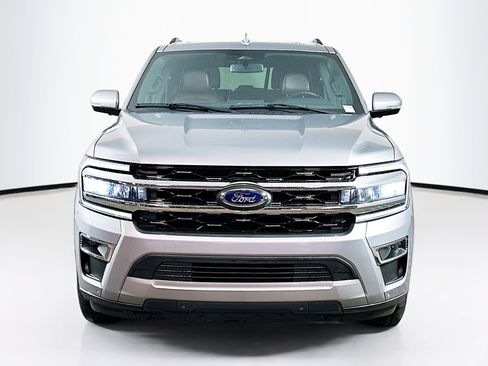 Used 2024 Ford Expedition Limited image 2