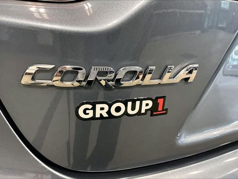 Used 2020 Toyota Corolla LE image 29