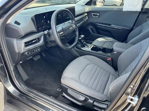 Used 2025 Kia K4 EX image 5