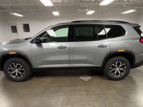 New 2026 GMC Acadia AT4 w/ LPO, Floor Liner Package image 41