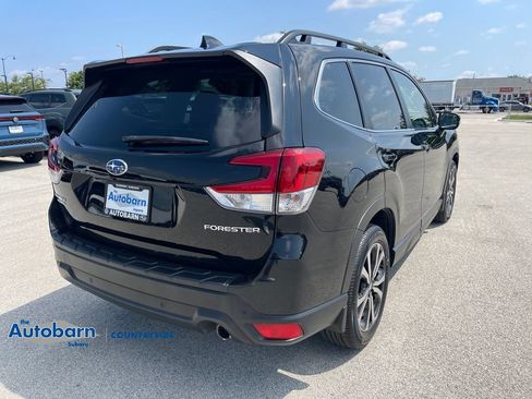 Used 2023 Subaru Forester Limited AWD/4WD image 5