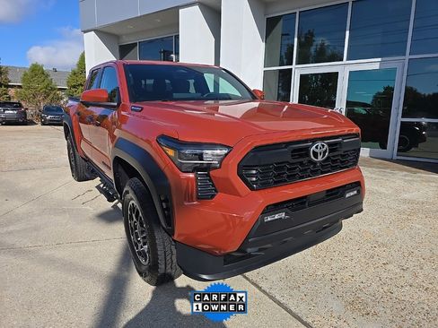 Used 2025 Toyota Tacoma TRD Sport image 23