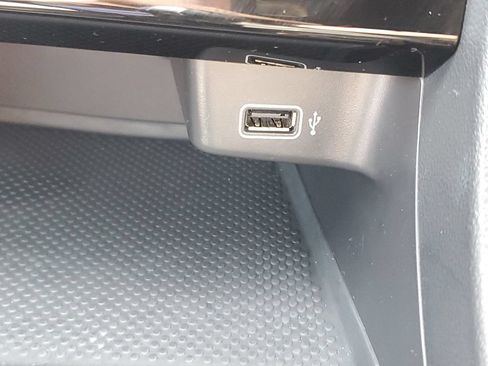Used 2019 Volkswagen Jetta SE FWD image 30