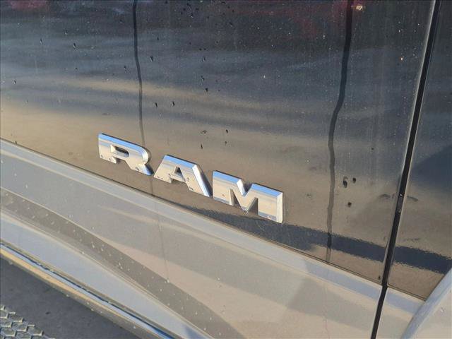 Used 2020 RAM 3500 Laramie AWD/4WD image 5