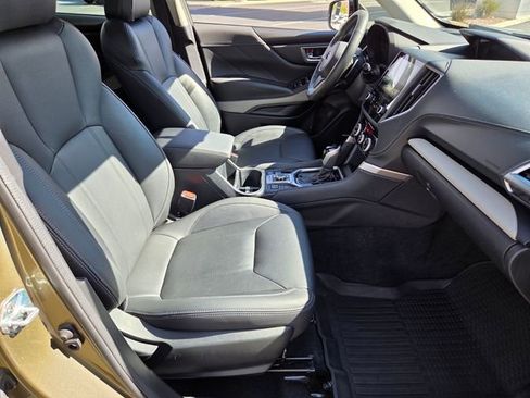 Used 2023 Subaru Forester Limited w/ Popular Package #2 image 15