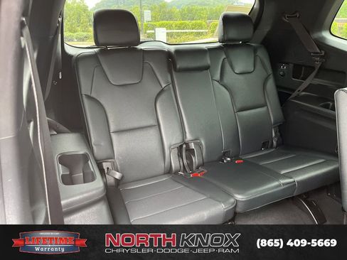 Used 2024 Kia Telluride EX X-Line AWD/4WD image 25