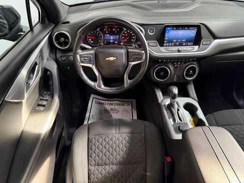 Used 2020 Chevrolet Blazer LT image 42