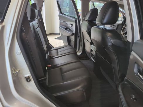 Used 2023 Nissan Murano SL w/ SL Moonroof Package image 46