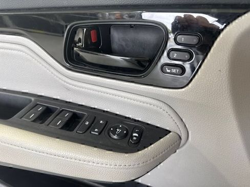 Used 2023 Honda Odyssey Touring image 15