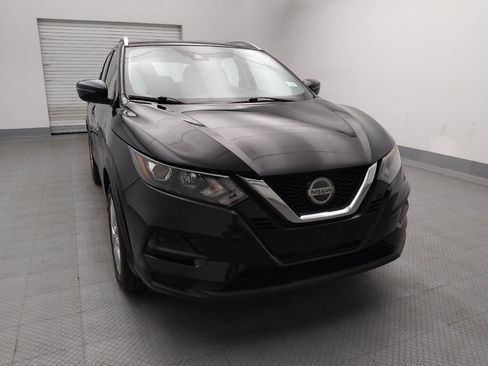Used 2020 Nissan Rogue Sport SV FWD image 14
