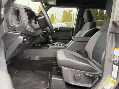 Used 2025 Ford Bronco Big Bend image 19