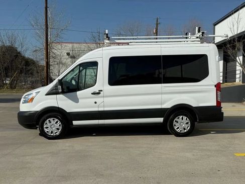 Used 2019 Ford Transit 150 XLT image 8
