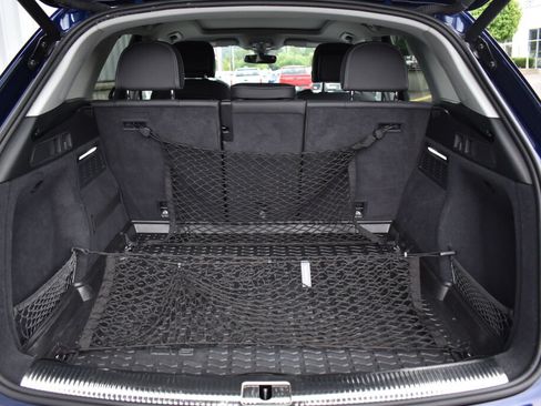 Used 2021 Audi Q5 Prestige w/ Prestige Package AWD/4WD image 21