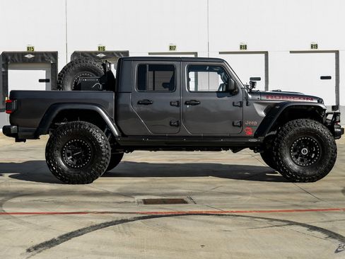 Used 2020 Jeep Gladiator Rubicon image 19