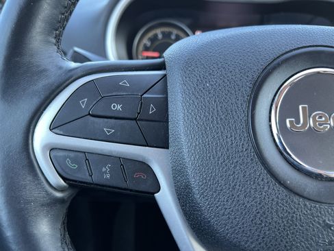 Used 2014 Jeep Cherokee Limited w/ Luxury Group image 19