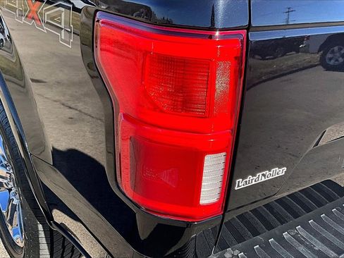 Certified 2019 Ford F150 Lariat w/ Equipment Group 502A Luxury image 31