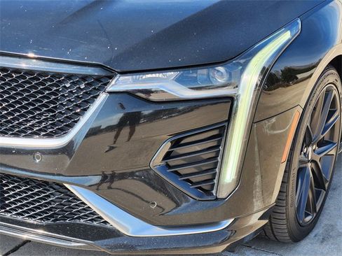 Used 2021 Cadillac CT4 Sport image 9