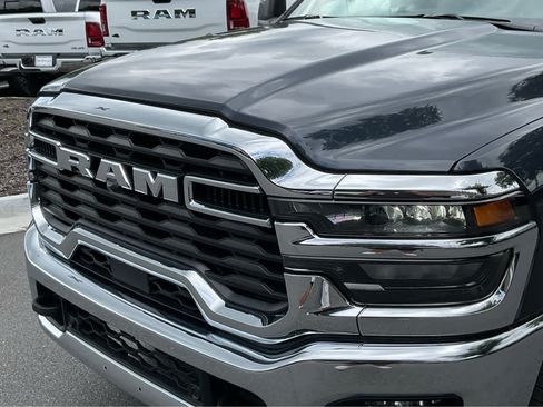 Used 2026 RAM 2500 Big Horn AWD/4WD image 10