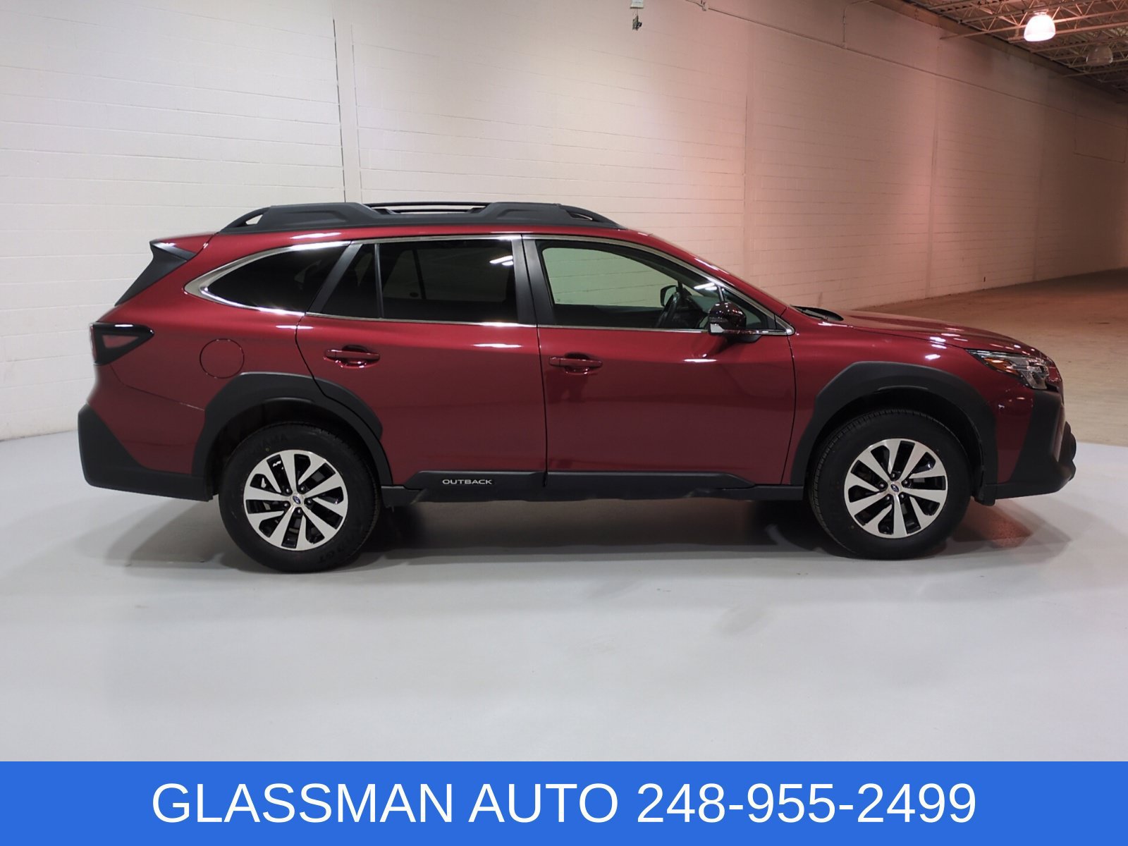 Certified 2025 Subaru Outback Premium AWD/4WD image 2