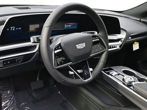 New 2025 Cadillac Lyriq Sport image 11