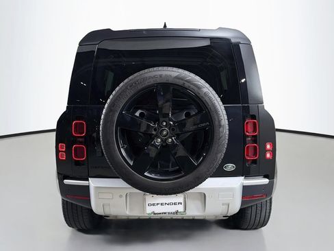 Certified 2023 Land Rover Defender 110 S AWD/4WD image 6