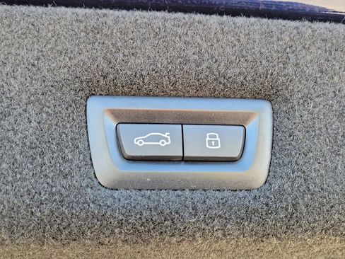 Used 2024 BMW 760i xDrive 760i xDrive image 10