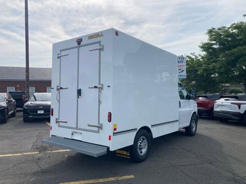 New 2026 Chevrolet Express 3500 w/ Power Convenience Package RWD image 24