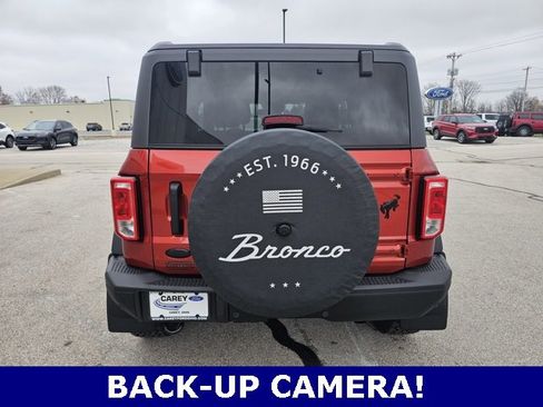 Used 2024 Ford Bronco Black Diamond image 8