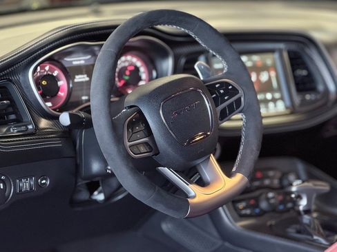Used 2023 Dodge Challenger SRT Hellcat Redeye image 25