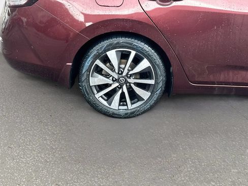 Used 2021 Nissan Sentra SV w/ SV Premium Package FWD image 30