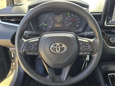 Used 2023 Toyota Corolla LE image 16