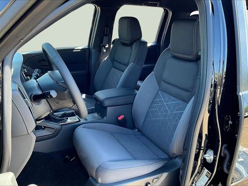 New 2026 Nissan Frontier SV AWD/4WD image 16