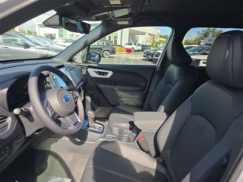 New 2025 Subaru Forester Limited image 15