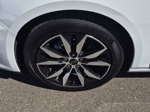 Used 2023 Chevrolet Malibu RS image 8