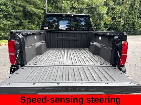 Used 2025 Toyota Tacoma TRD Off-Road AWD/4WD image 23