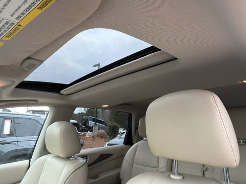 Used 2017 INFINITI QX60 FWD w/ Premium Plus Package image 18