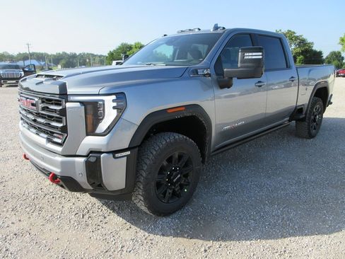 New 2026 GMC Sierra 2500 AT4 w/ AT4 Premium Plus Package AWD/4WD image 11